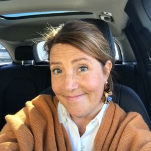 Meet your Posher, Courtney